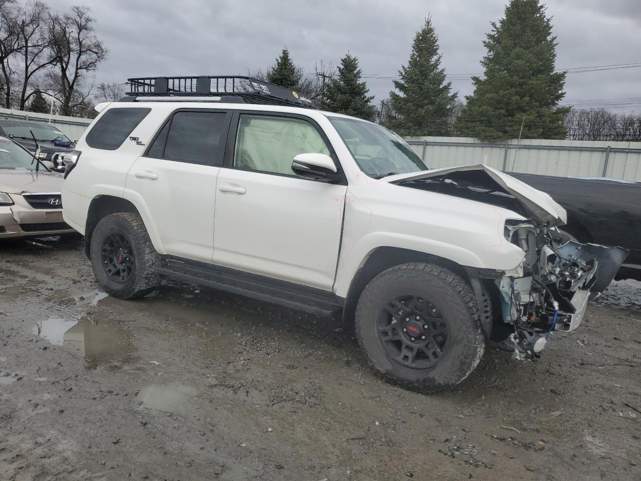 Photo 3 VIN: JTEBU5JR6J5595024 - TOYOTA 4RUNNER 