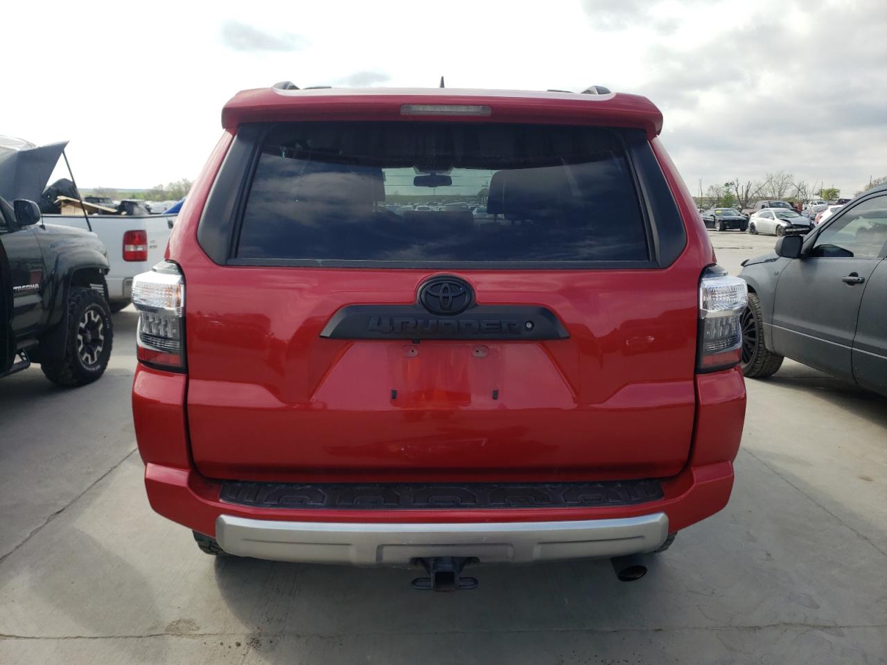 Photo 5 VIN: JTEBU5JR6J5600125 - TOYOTA 4RUNNER 