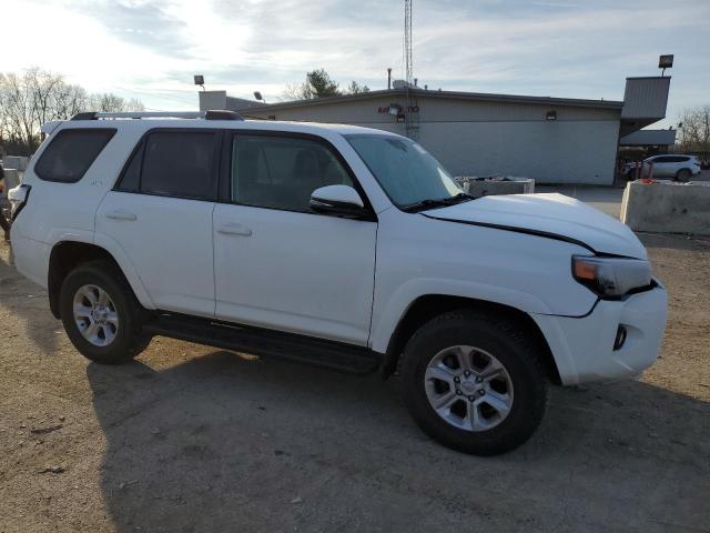 Photo 3 VIN: JTEBU5JR6K5618089 - TOYOTA 4RUNNER SR 