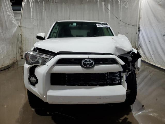 Photo 4 VIN: JTEBU5JR6K5638052 - TOYOTA 4RUNNER SR 