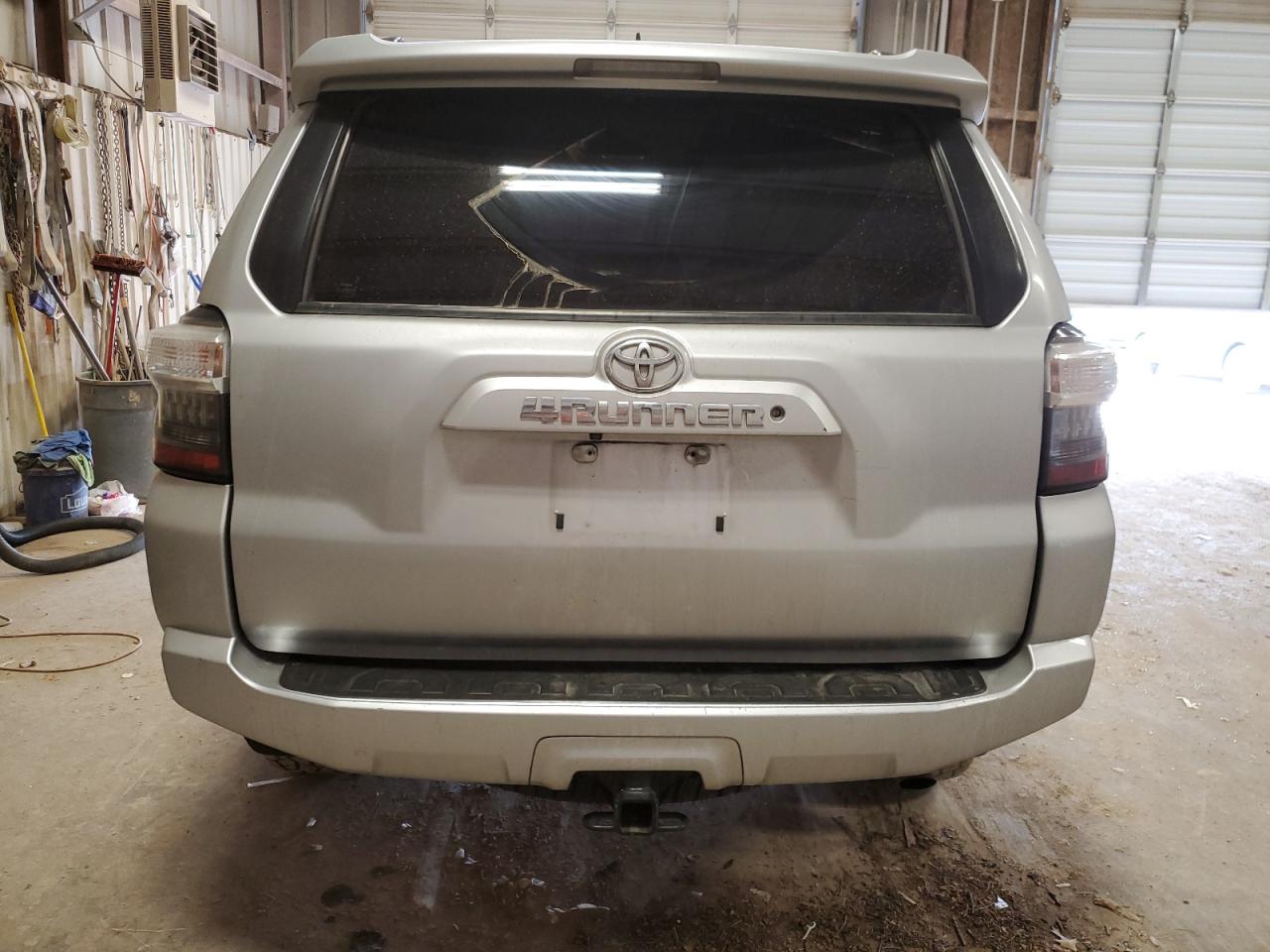 Photo 5 VIN: JTEBU5JR6K5664120 - TOYOTA 4RUNNER 