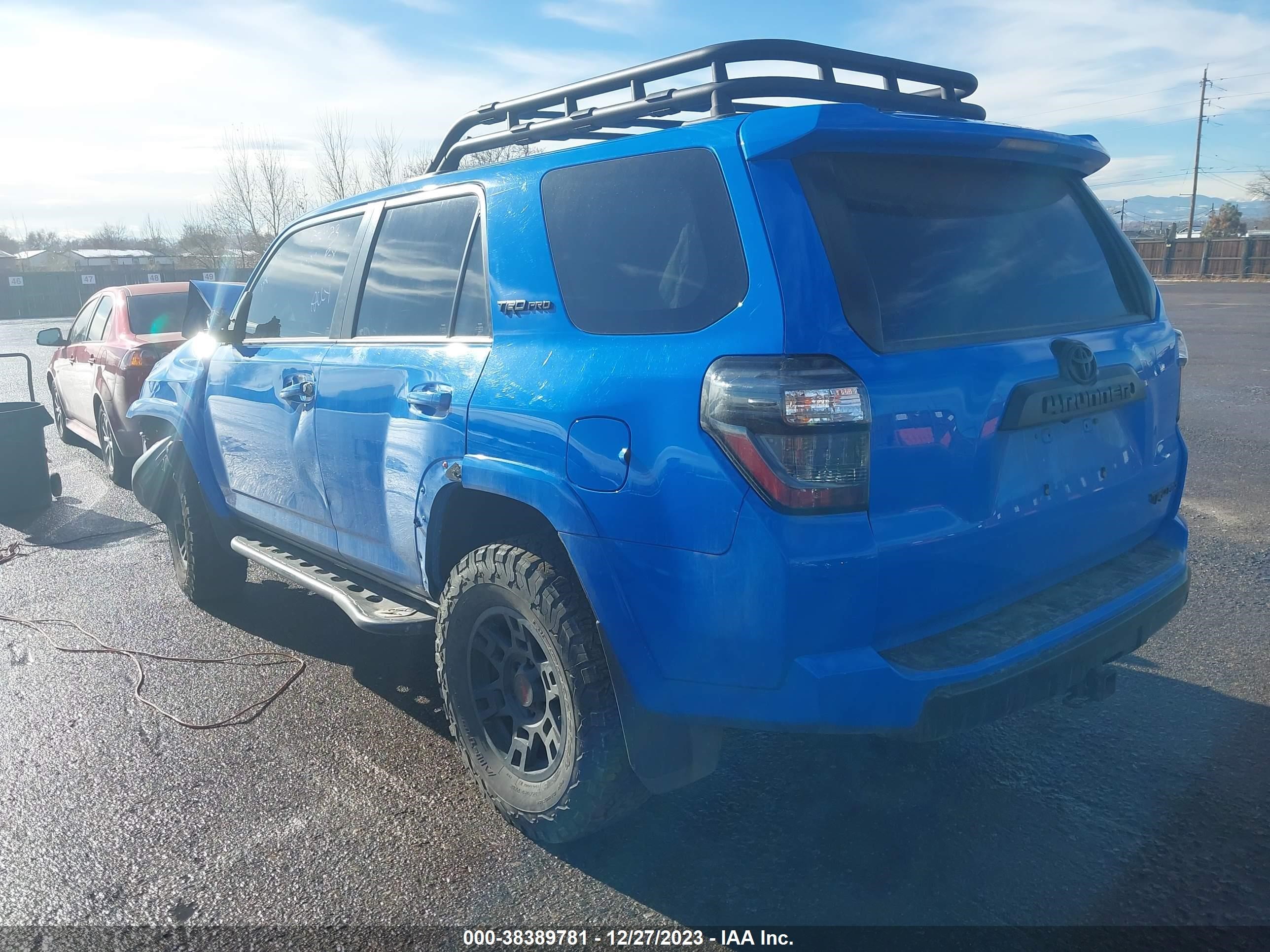 Photo 2 VIN: JTEBU5JR6K5703319 - TOYOTA 4RUNNER 