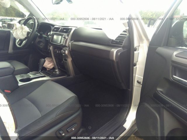 Photo 4 VIN: JTEBU5JR6K5717608 - TOYOTA 4RUNNER 