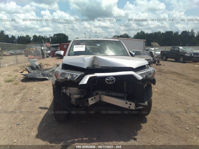 Photo 5 VIN: JTEBU5JR6K5717608 - TOYOTA 4RUNNER 