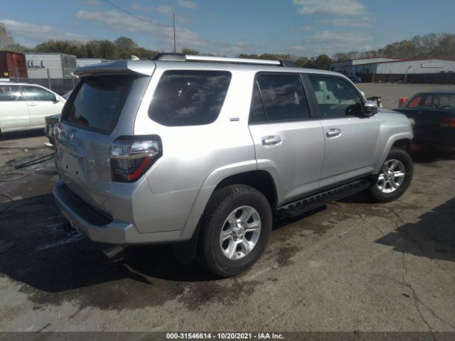 Photo 3 VIN: JTEBU5JR6K5724722 - TOYOTA 4RUNNER 