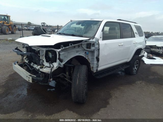 Photo 1 VIN: JTEBU5JR6L5756569 - TOYOTA 4RUNNER 