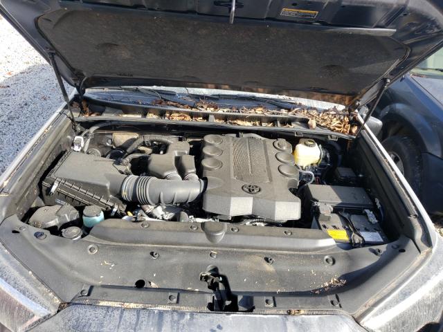 Photo 6 VIN: JTEBU5JR6L5757527 - TOYOTA 4RUNNER SR 