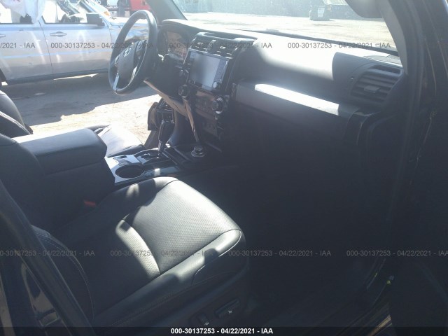 Photo 4 VIN: JTEBU5JR6L5789667 - TOYOTA 4RUNNER 