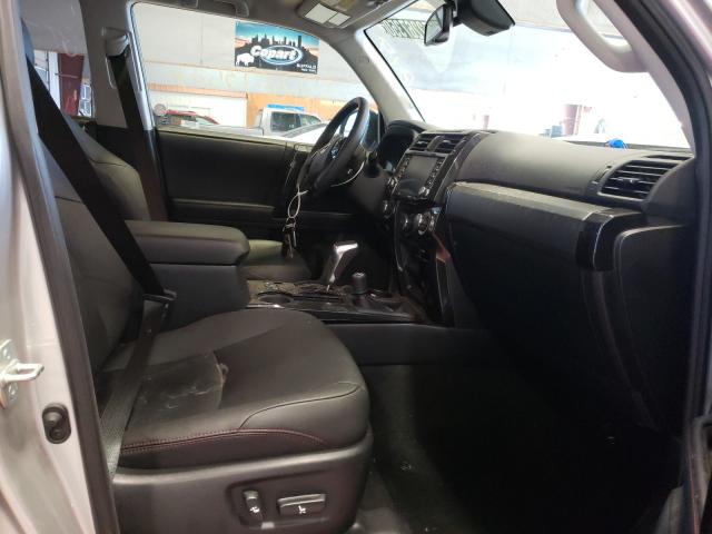 Photo 4 VIN: JTEBU5JR6L5792763 - TOYOTA 4RUNNER SR 