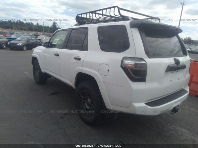 Photo 2 VIN: JTEBU5JR6L5802949 - TOYOTA 4RUNNER 