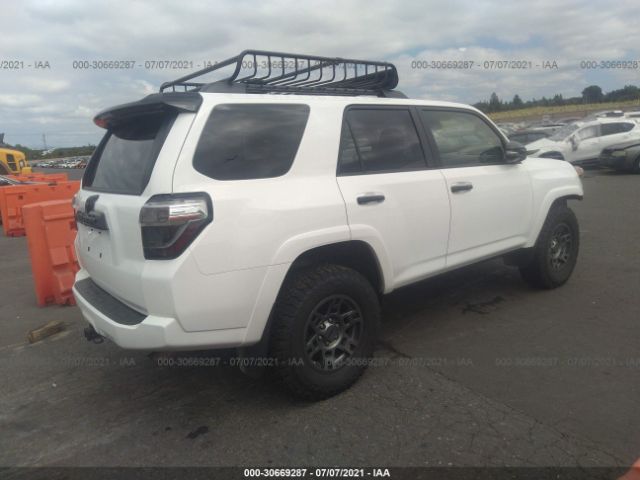 Photo 3 VIN: JTEBU5JR6L5802949 - TOYOTA 4RUNNER 