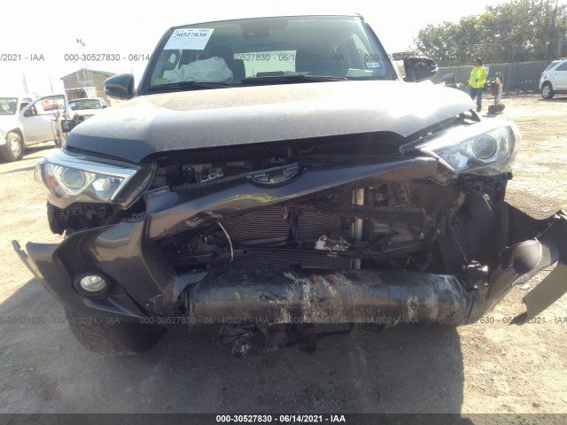 Photo 5 VIN: JTEBU5JR6L5822439 - TOYOTA 4RUNNER 