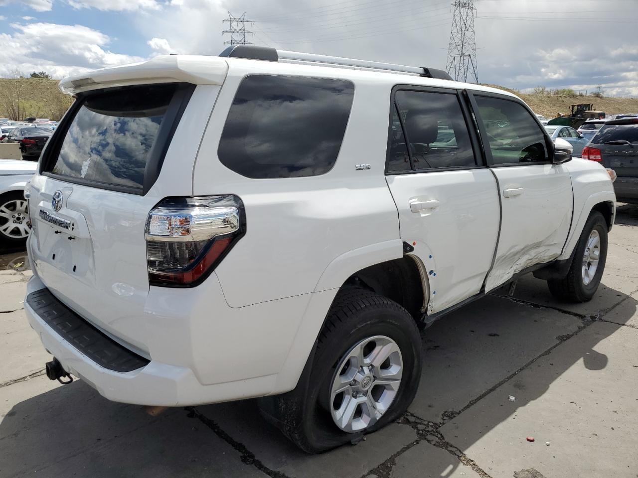 Photo 2 VIN: JTEBU5JR6L5825583 - TOYOTA 4RUNNER 