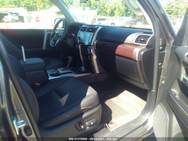 Photo 4 VIN: JTEBU5JR6L5831268 - TOYOTA 4RUNNER 