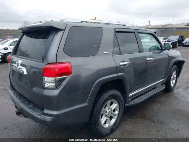 Photo 3 VIN: JTEBU5JR7B5034445 - TOYOTA 4RUNNER 