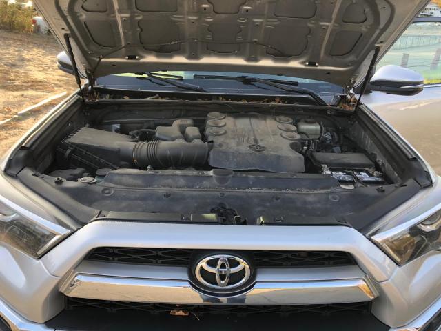 Photo 9 VIN: JTEBU5JR7E5162768 - TOYOTA 4RUNNER SR 