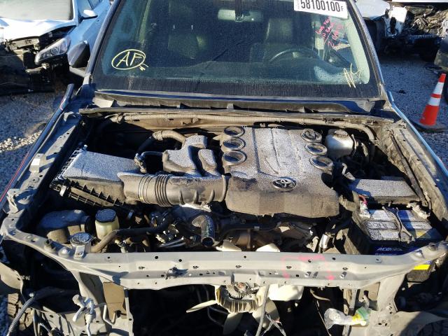 Photo 6 VIN: JTEBU5JR7F5212828 - TOYOTA 4RUNNER SR 