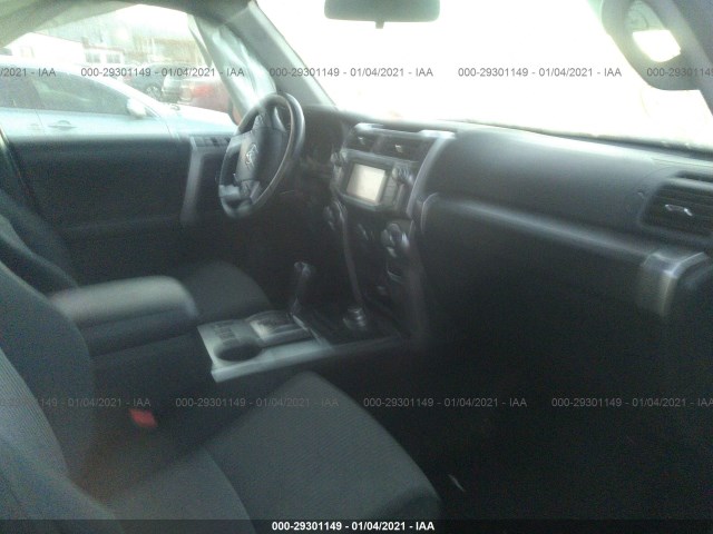 Photo 4 VIN: JTEBU5JR7F5224994 - TOYOTA 4RUNNER 