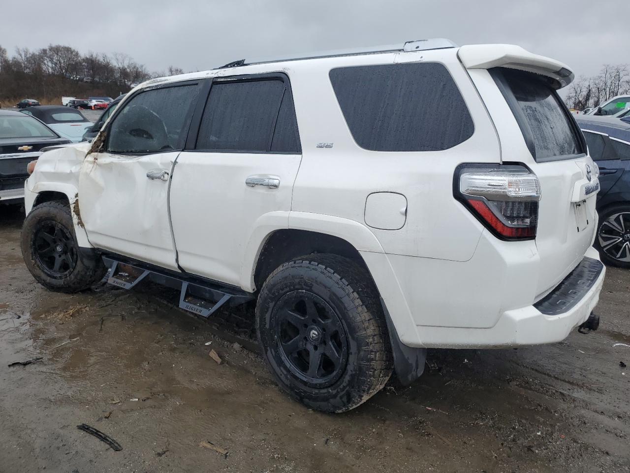 Photo 1 VIN: JTEBU5JR7F5255758 - TOYOTA 4RUNNER 