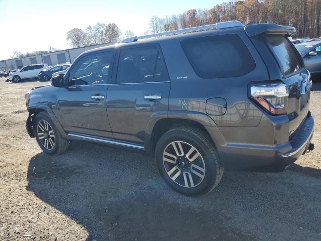 Photo 1 VIN: JTEBU5JR7H5421778 - TOYOTA 4RUNNER SR 