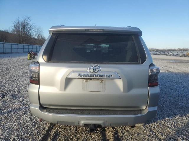 Photo 5 VIN: JTEBU5JR7H5435065 - TOYOTA 4RUNNER 