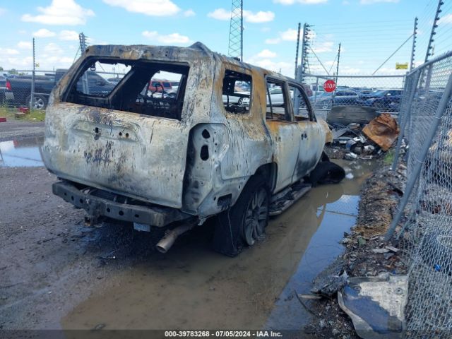 Photo 3 VIN: JTEBU5JR7H5448463 - TOYOTA 4RUNNER 