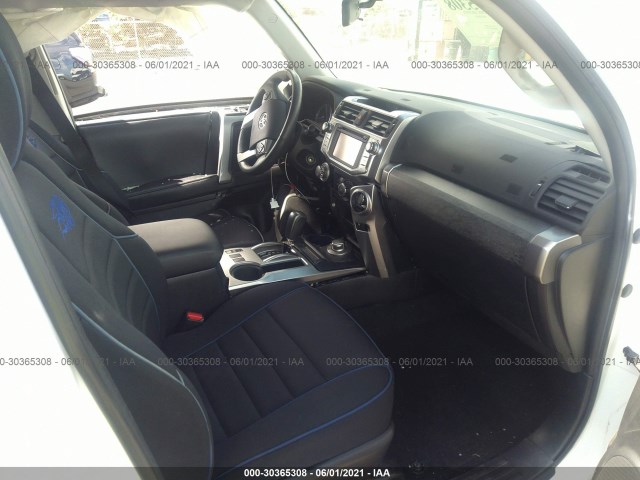 Photo 4 VIN: JTEBU5JR7H5472116 - TOYOTA 4RUNNER 