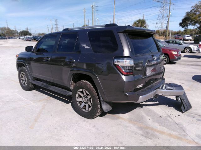 Photo 2 VIN: JTEBU5JR7J5512636 - TOYOTA 4RUNNER 