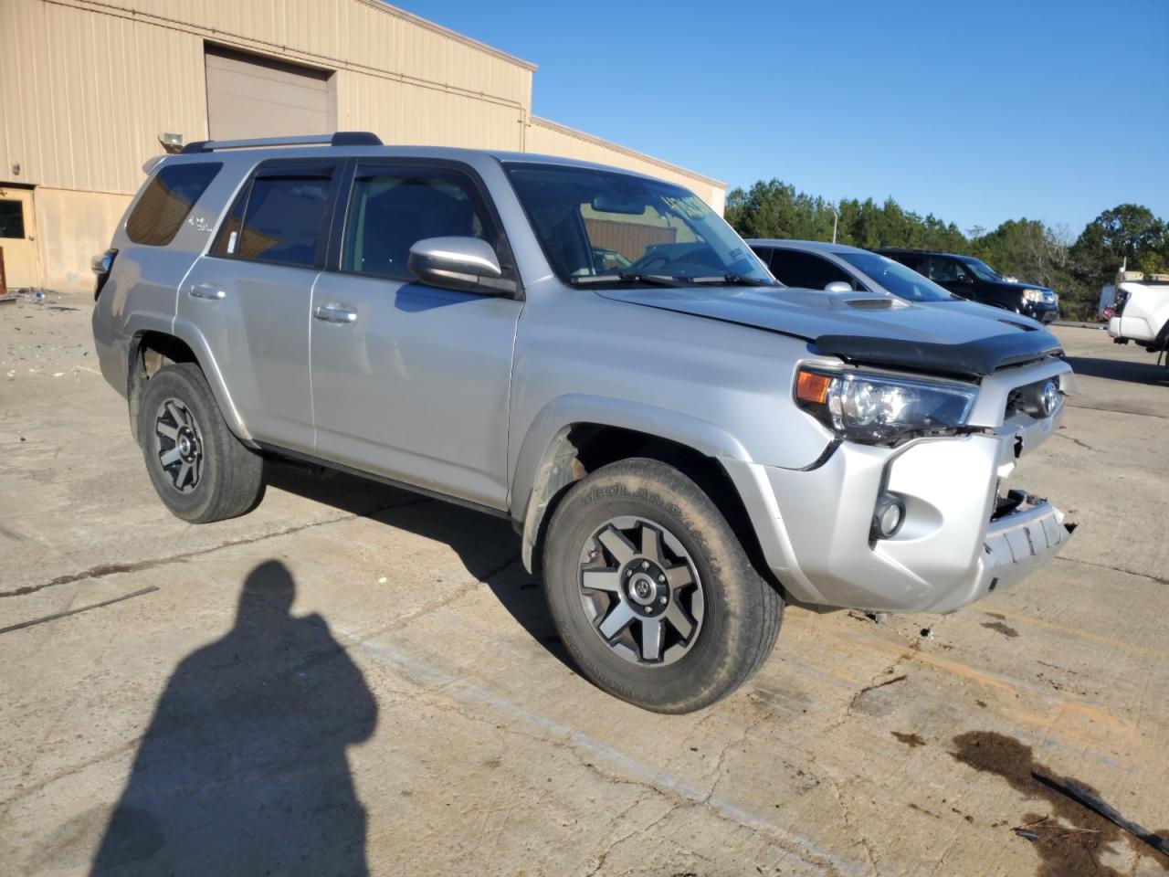 Photo 3 VIN: JTEBU5JR7J5563215 - TOYOTA 4RUNNER 