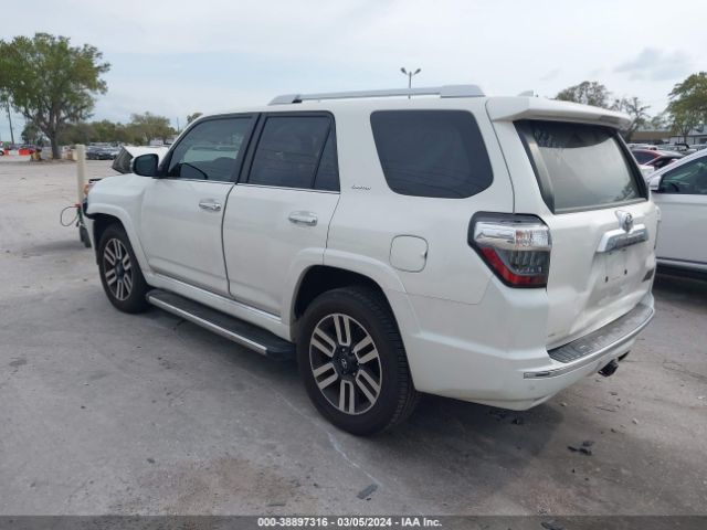 Photo 2 VIN: JTEBU5JR7J5582850 - TOYOTA 4RUNNER 