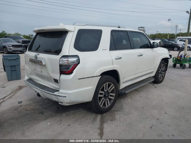 Photo 3 VIN: JTEBU5JR7J5582850 - TOYOTA 4RUNNER 