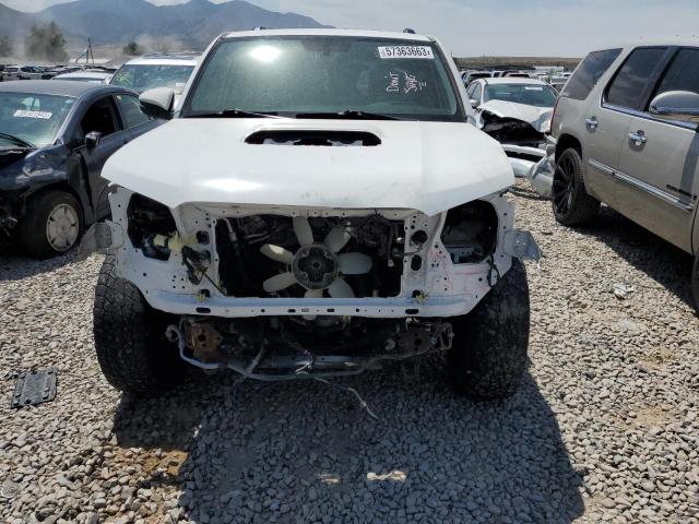 Photo 4 VIN: JTEBU5JR7J5585912 - TOYOTA 4RUNNER 