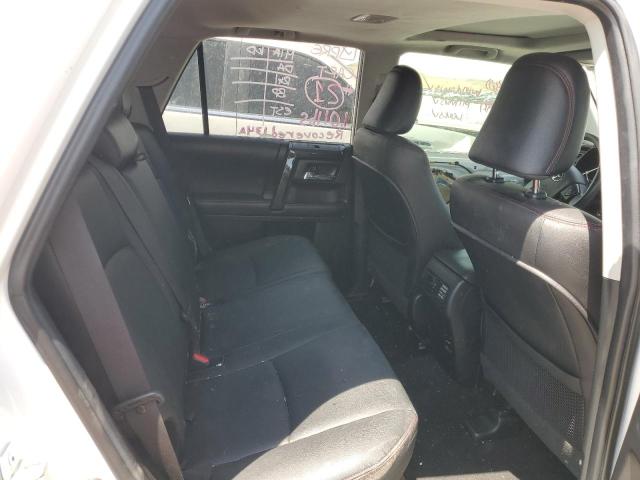 Photo 9 VIN: JTEBU5JR7J5585912 - TOYOTA 4RUNNER 