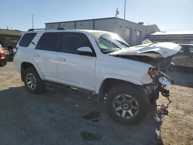 Photo 3 VIN: JTEBU5JR7J5586560 - TOYOTA 4RUNNER SR 