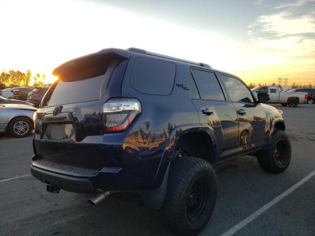 Photo 3 VIN: JTEBU5JR7J5608234 - TOYOTA 4RUNNER SR 