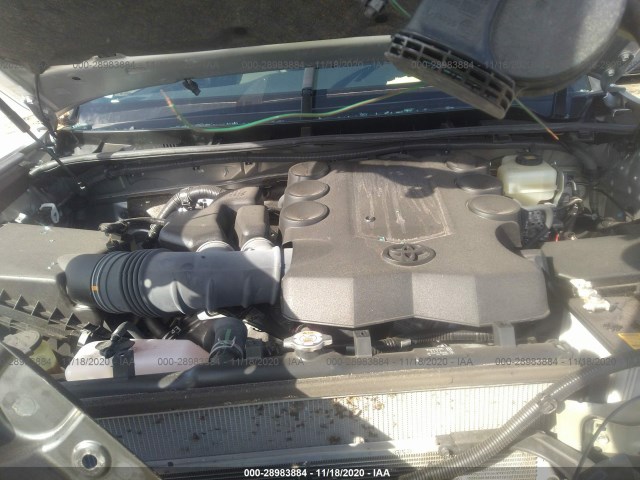 Photo 9 VIN: JTEBU5JR7K5664935 - TOYOTA 4RUNNER 