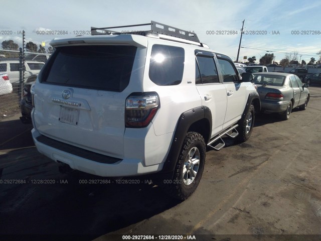 Photo 3 VIN: JTEBU5JR7K5672761 - TOYOTA 4RUNNER 