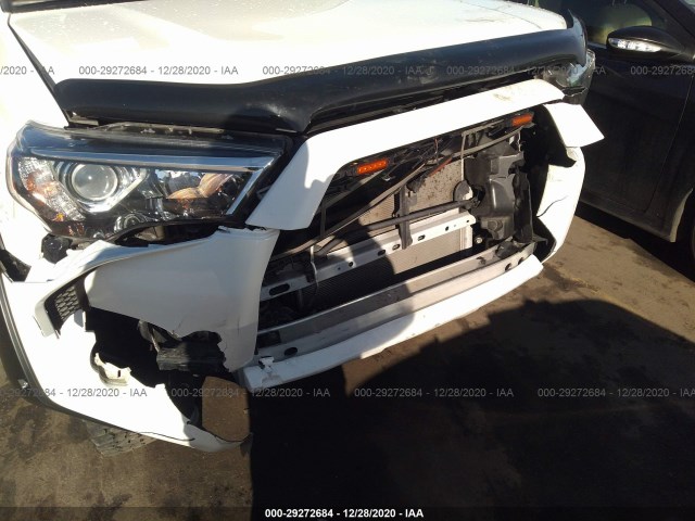 Photo 5 VIN: JTEBU5JR7K5672761 - TOYOTA 4RUNNER 