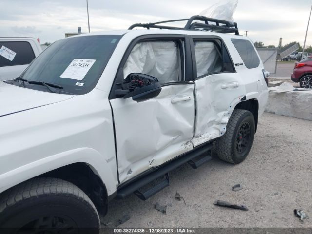 Photo 5 VIN: JTEBU5JR7L5799964 - TOYOTA 4RUNNER 