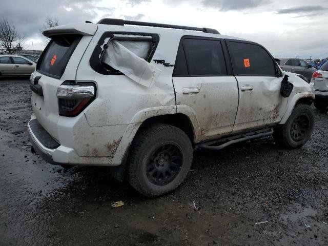 Photo 2 VIN: JTEBU5JR7L5806024 - TOYOTA 4RUNNER 