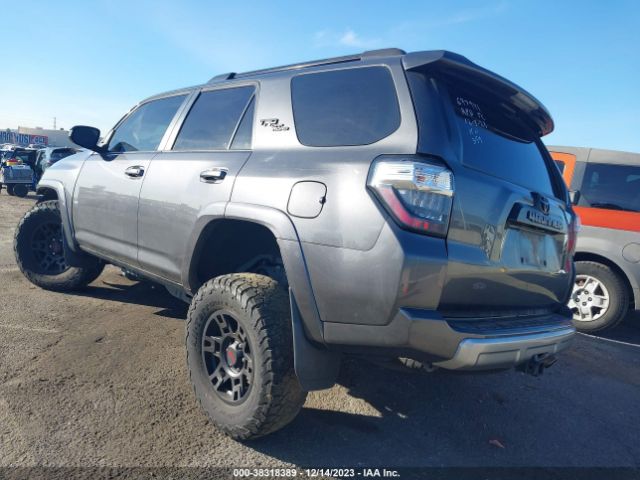 Photo 2 VIN: JTEBU5JR7L5813989 - TOYOTA 4RUNNER 