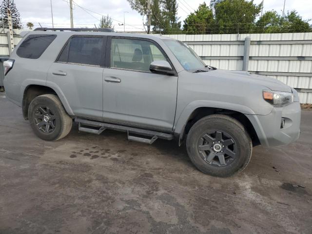 Photo 3 VIN: JTEBU5JR7M5857766 - TOYOTA 4RUNNER SR 