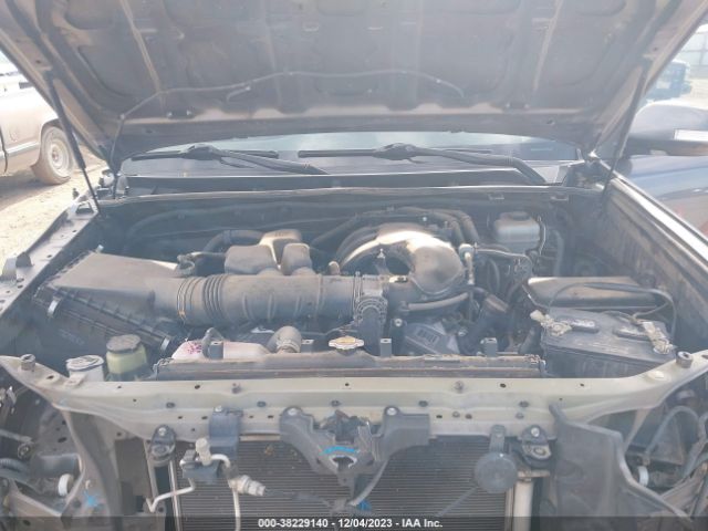 Photo 9 VIN: JTEBU5JR8A5016860 - TOYOTA 4RUNNER 