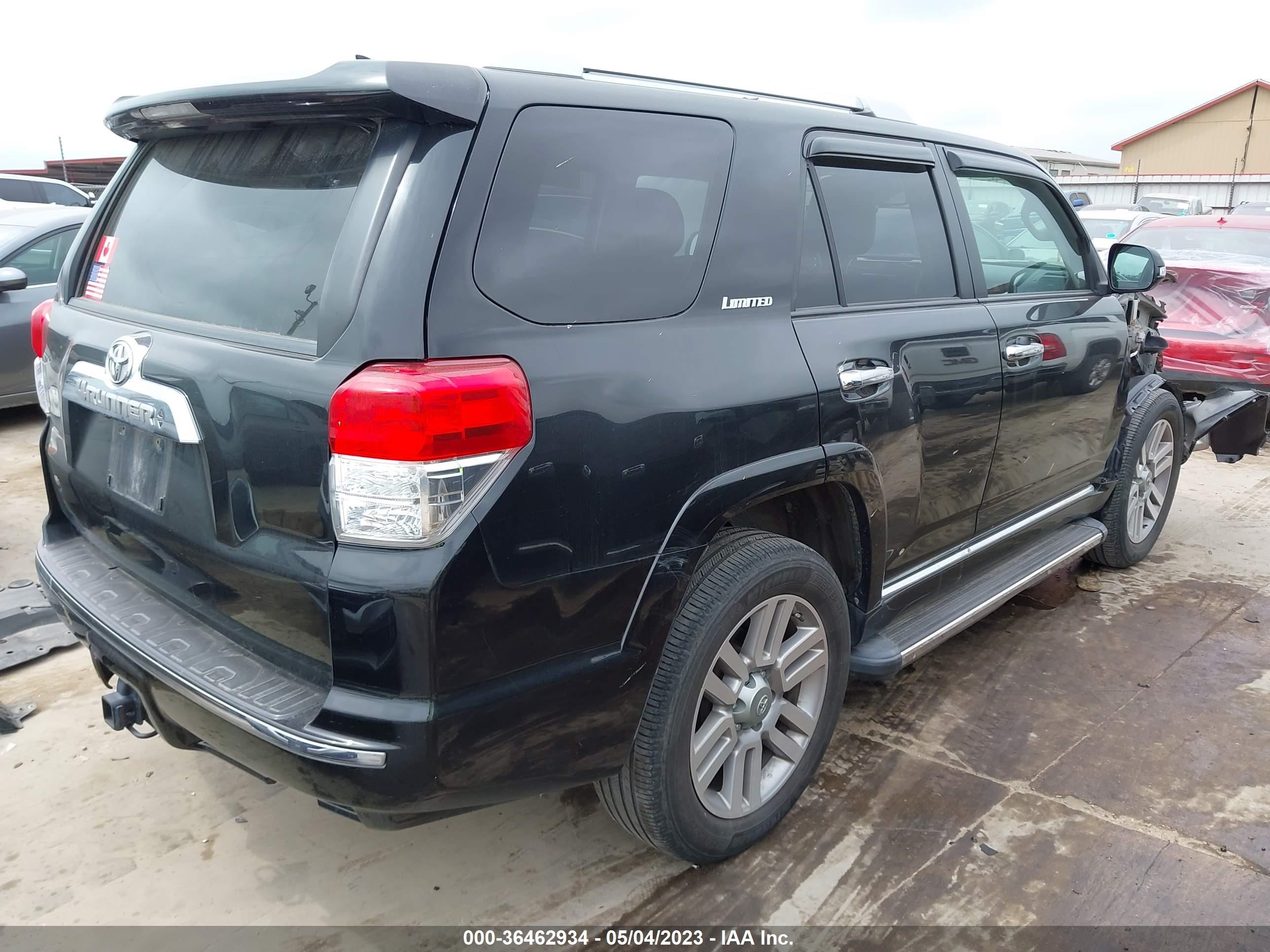 Photo 3 VIN: JTEBU5JR8B5046541 - TOYOTA 4RUNNER 