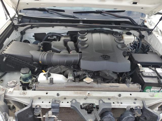 Photo 11 VIN: JTEBU5JR8B5065848 - TOYOTA 4RUNNER SR 