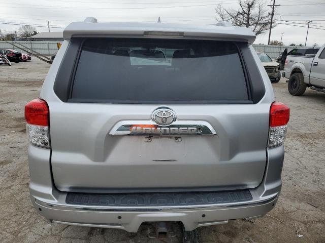 Photo 5 VIN: JTEBU5JR8B5070046 - TOYOTA 4RUNNER SR 