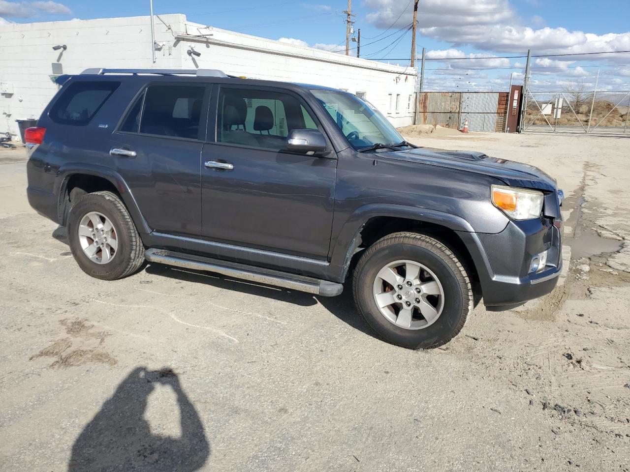 Photo 3 VIN: JTEBU5JR8B5074873 - TOYOTA 4RUNNER 