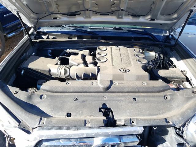 Photo 6 VIN: JTEBU5JR8B5075599 - TOYOTA 4RUNNER SR 