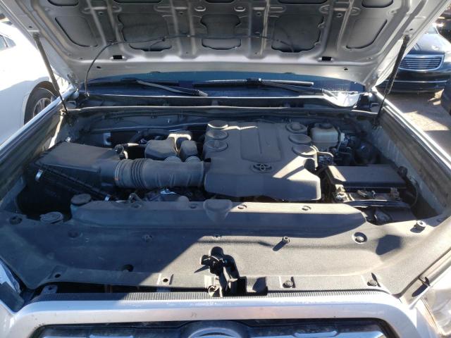 Photo 6 VIN: JTEBU5JR8B5076929 - TOYOTA 4RUNNER SR 