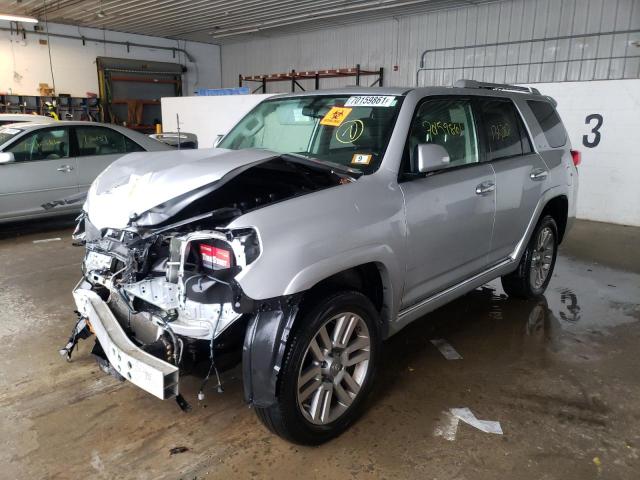 Photo 1 VIN: JTEBU5JR8C5089679 - TOYOTA 4RUNNER SR 